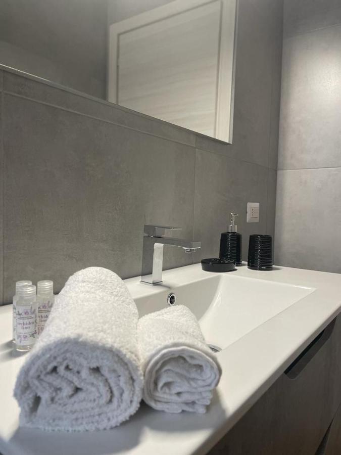 Maioliche Apartment マルゲリータ・ディ・サヴォイア エクステリア 写真